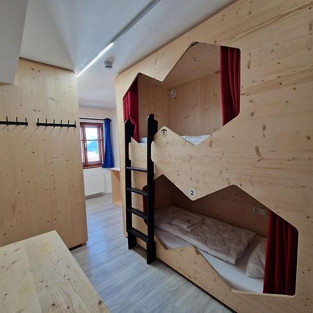 Stanton Hostel Sankt Anton am Arlberg Bagian luar foto