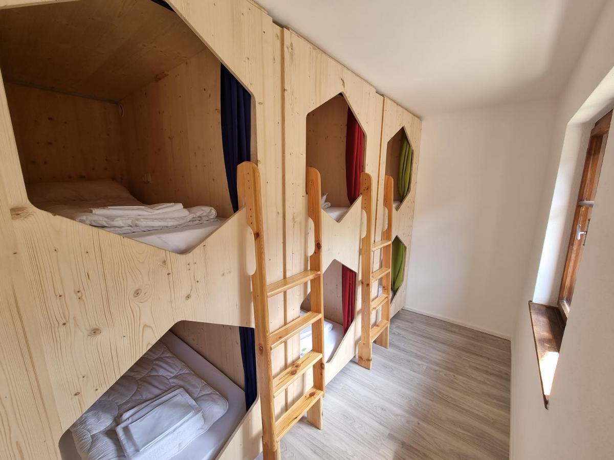 Stanton Hostel Sankt Anton am Arlberg Bagian luar foto