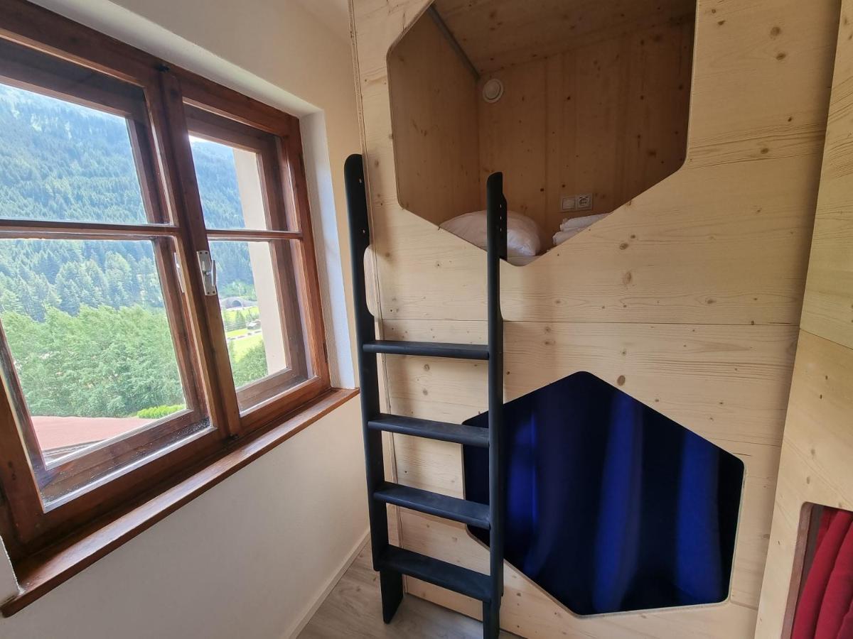 Stanton Hostel Sankt Anton am Arlberg Bagian luar foto