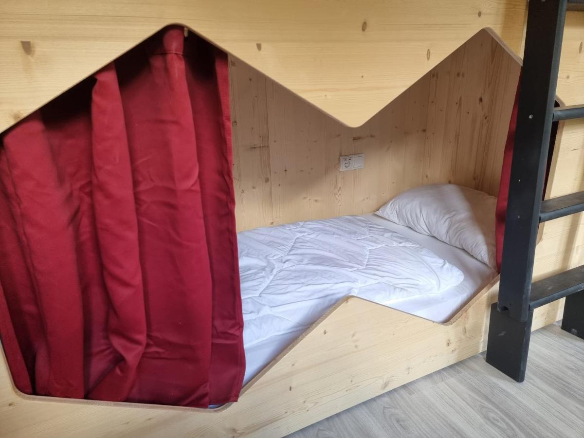 Stanton Hostel Sankt Anton am Arlberg Bagian luar foto