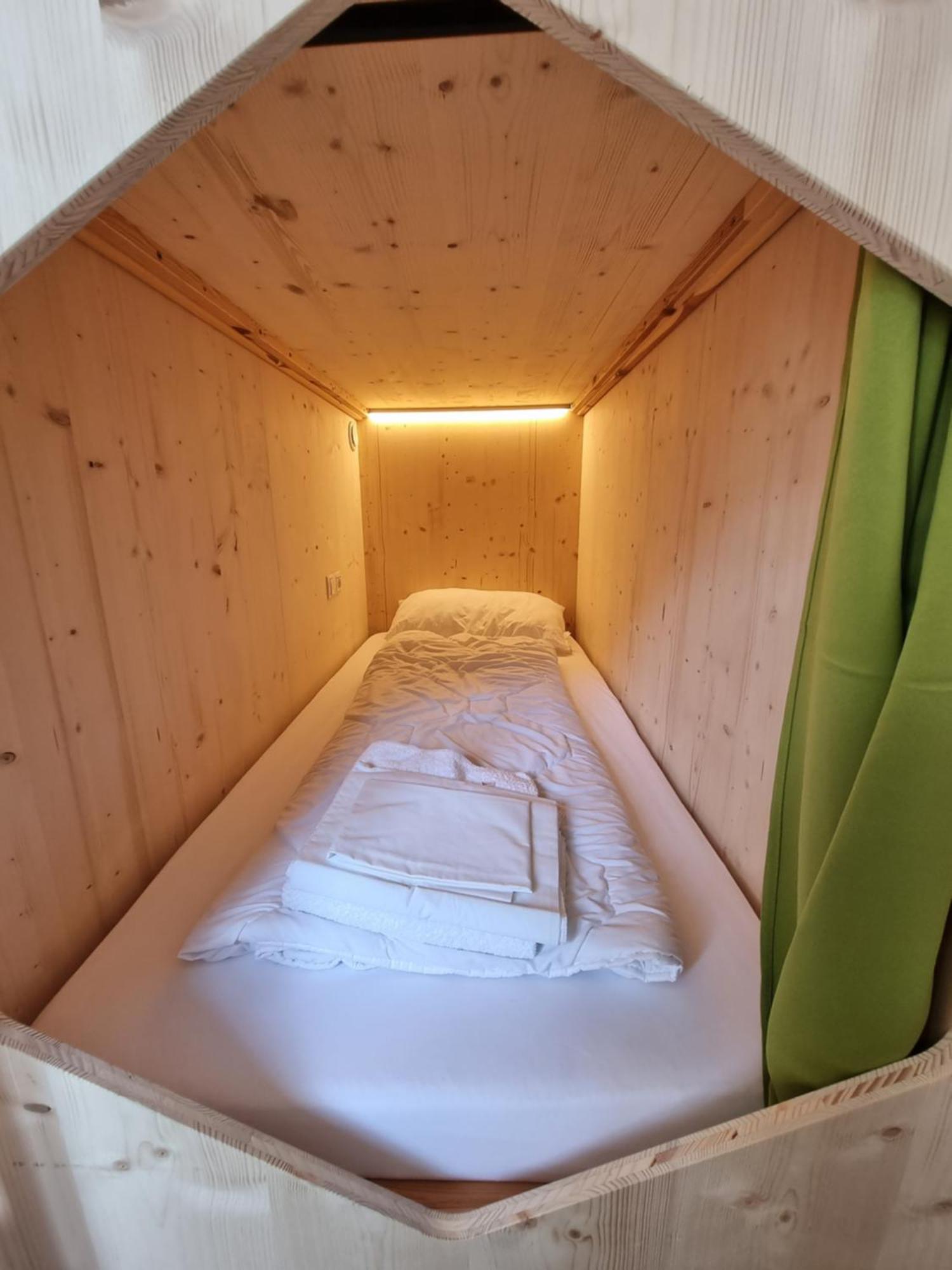 Stanton Hostel Sankt Anton am Arlberg Ruang foto