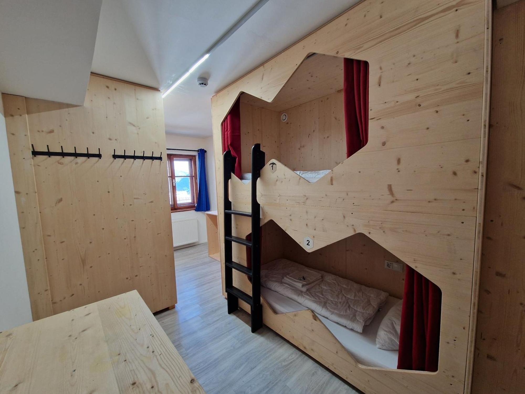 Stanton Hostel Sankt Anton am Arlberg Bagian luar foto