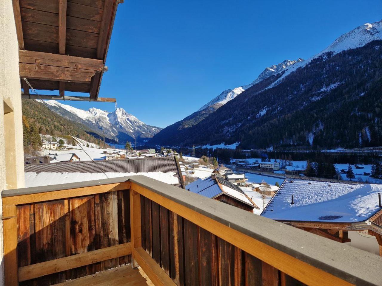 Stanton Hostel Sankt Anton am Arlberg Bagian luar foto